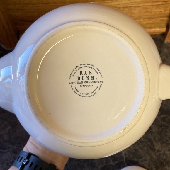 RAE DUNN TEA Teapot never used - Picture 4 of 4
